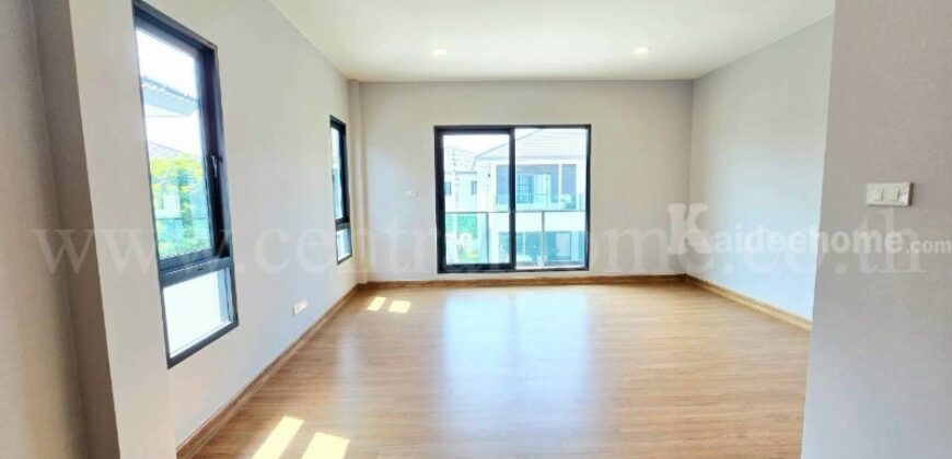 บ้านเดี่ยว เซนโทร ติวานนท์ – ศรีสมาน บ้านใหม่ ถูกสุดในโครงการ