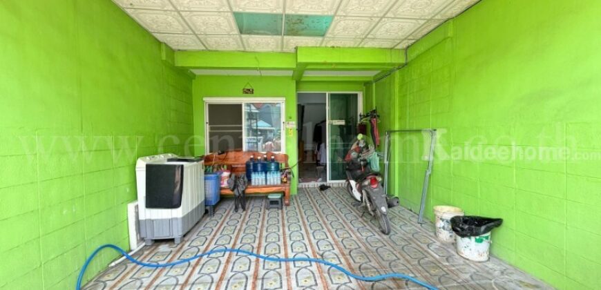 ทาวน์เฮ้าส์ หมู่บ้าน สวิตาเฮ้าส์ (นภา) ซอยวัดเปรมประชา – เวิร์คพอยท์ ปทุมธานี ราคาถูก
