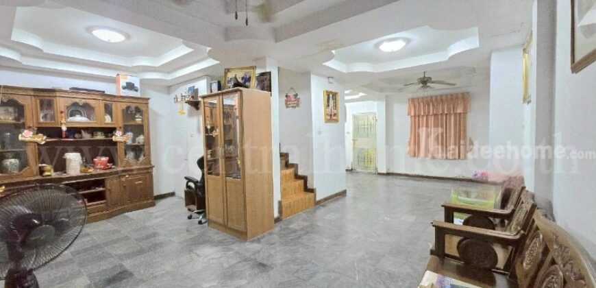 ทาวน์โฮม คัทลียาวิลล์ ลำลูกกาคลอง 4 (ลำลูกกา 49) ราคาถูก