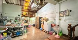 ตึกแถว อาคารพาณิชย์ 3 ชั้น ซอยสาธุประดิษฐ์ 31 ถนนพระราม 3 ใกล้เซ็นทรัลพระราม 3