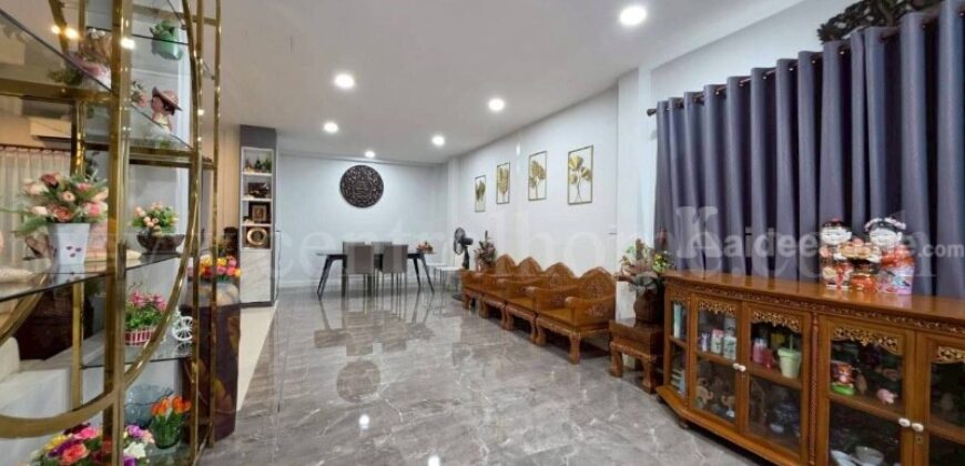 บ้านเดี่ยว เซนโทร สาทร – กัลปพฤกษ์ หลังมุม ราคาถูก พร้อมอยู่