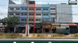 อาคารพาณิชย์ 4 ชั้น ติดถนนติวานนท์ ราคาถูก ใกล้รถไฟฟ้าสายสีชมพู สถานีสามัคคี