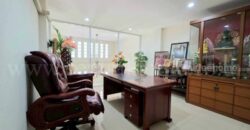 อาคารพาณิชย์ 5 ชั้น ซอยเจริญนคร ธนบุรี ตกแต่งครบ พร้อมอยู่