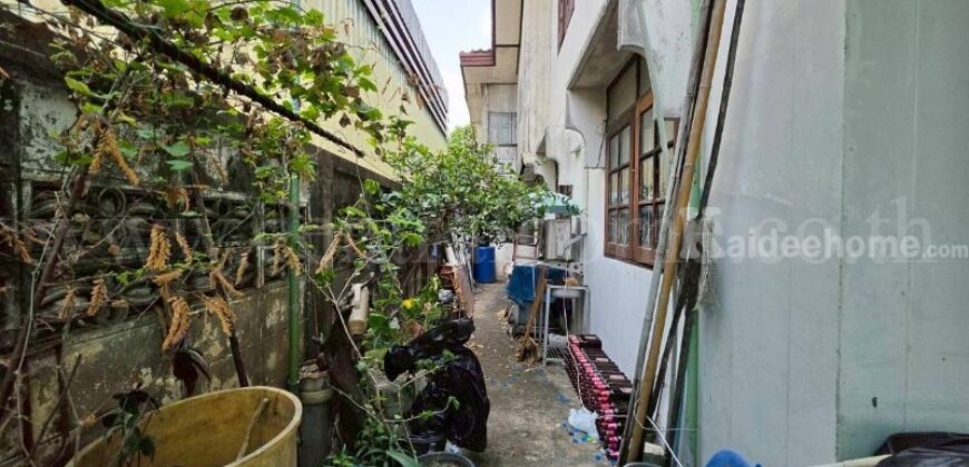 ที่ดิน พร้อมสิ่งปลูกสร้าง 69 ตร.วา เพชรเกษม 68 ราคาถูกมาก