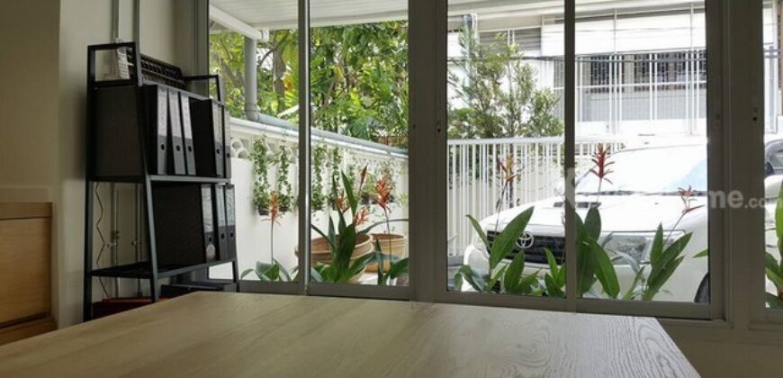 รหัสC7102 ให้เช่าทาวน์เฮ้าส์ 2ชั้น รีโนเวทใหม่ ถนนสุขุมวิท เอกมัย22 เหมาะทำที่พักอาศัยและโฮมออฟฟฟิศ