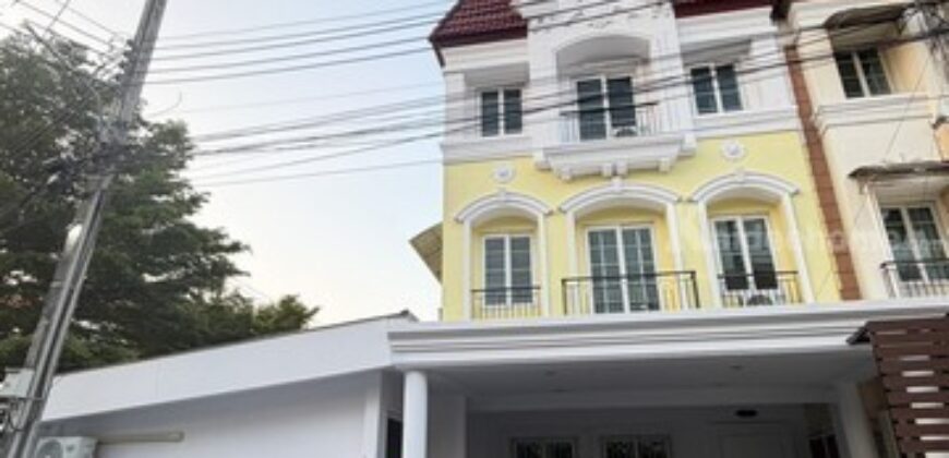 รหัสC7103 ให้เช่าทาวน์โฮม 3ชั้น หมู่บ้าน Urban Sathorn ถนนราชพฤกษ์ ใกล้ BTS บางหว้า