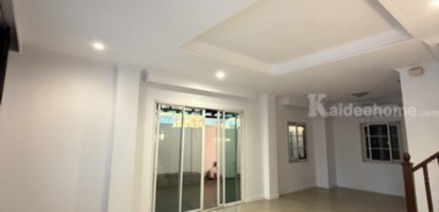 รหัสC7103 ให้เช่าทาวน์โฮม 3ชั้น หมู่บ้าน Urban Sathorn ถนนราชพฤกษ์ ใกล้ BTS บางหว้า