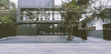 รหัสC7109 ให้เช่าอาคารสำนักงาน 2 หลังในพื้นที่เดียวกัน รีโนเวทใหม่ ถนนรัชดาภิเษก 32 ตรงข้ามศาลอาญา