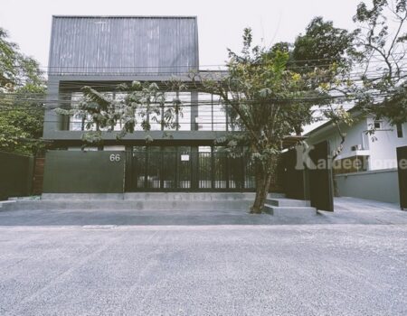 รหัสC7109 ให้เช่าอาคารสำนักงาน 2 หลังในพื้นที่เดียวกัน รีโนเวทใหม่ ถนนรัชดาภิเษก 32 ตรงข้ามศาลอาญา