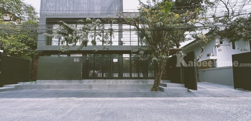 รหัสC7109 ให้เช่าอาคารสำนักงาน 2 หลังในพื้นที่เดียวกัน รีโนเวทใหม่ ถนนรัชดาภิเษก 32 ตรงข้ามศาลอาญา