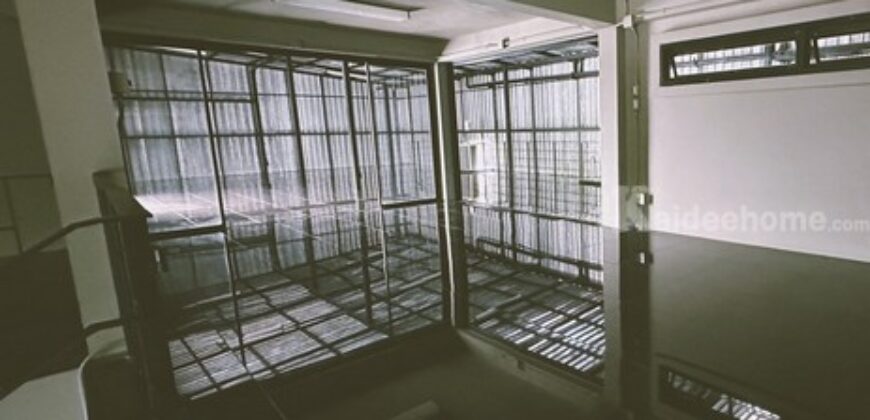 รหัสC7109 ให้เช่าอาคารสำนักงาน 2 หลังในพื้นที่เดียวกัน รีโนเวทใหม่ ถนนรัชดาภิเษก 32 ตรงข้ามศาลอาญา