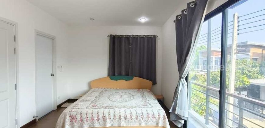 ขาย!! บ้านแฝด เดอะแพลนท์ เนเชอร่า วงแหวน-ลำลูกกา คลอง 5 (ขนาด 26 ตร.ว.) ใกล้ทางด่วนวงแหวนกาญจนา ลำลูกกา ปทุมธานี : The Plant and Natura Wongwaen – Lumlukka Klong 5