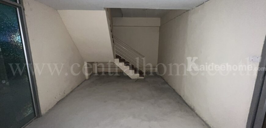 ให้เช่า อาคารสำนักงาน 3 ชั้น ติดถนนกำแพงเพชร 6 ทำเลดี ใกล้รถไฟฟ้า ราคาถูก 