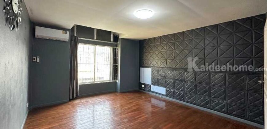 ขาย!! ทาวน์เฮ้าส์ ศุภาลัยวิลล์ รัตนาธิเบศร์ งามวงศ์วาน-แคราย (ขนาด 16 ตร.ว.) ซ.รัตนาธิเบศร์18 ใกล้รถไฟฟ้า MRT ศูนย์ราชการนนทบุรี : Supalai Ville Rattanathibet