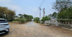 ที่ดินเปล่า 1 ไร่ ลาดหลุมแก้ว ปทุมธานี ใกล้โรงพยาบาล ราคาถูก