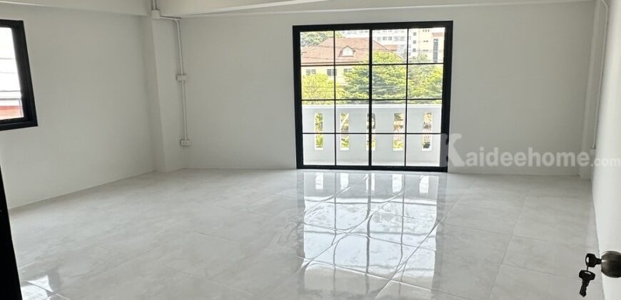 ให้เช่าอาคารพาณิชย์ 2 คูหา หลังโรงเรียนปรินส์ จ.เชียงใหม่