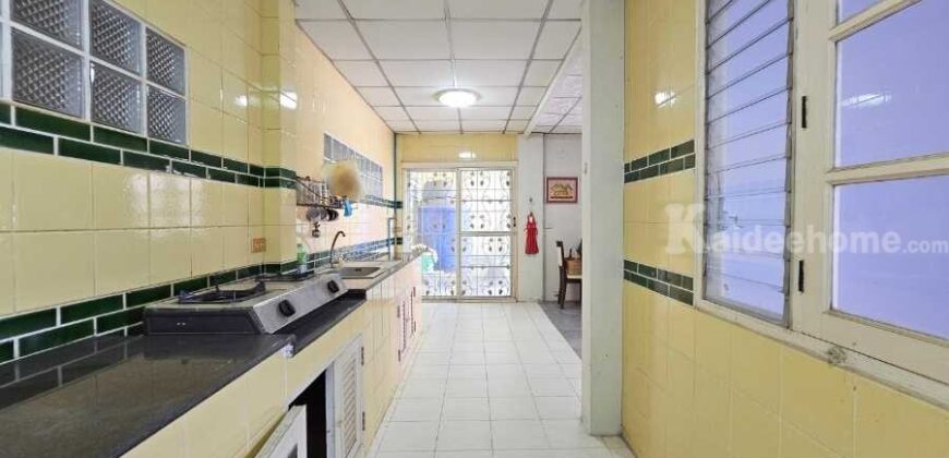 ขาย!! บ้านแฝด บ้านสวนนครชัยศรี จ.นครปฐม (ขนาด 40 ตร.ว.) ถนนหน้าบ้านกว้าง 7 เมตร โครงการอยู่ติดถนนใหญ่ ถนนเพชรเกษม : (Baan Suan Nakhon Chai Si)