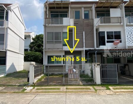ขายทาวน์โฮม3ชั้น ม.บ้านใหม่ กรุงเทพกรีฑา7 บ้านหลังมุม ใกล้มอเตอร์เวย์ และ ทางด่วน