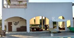 ขายกิจการร้านกาแฟ สระว่ายน้ำ วิลล่า 4 หลัง อ.แม่ริม จ.เชียงใหม่ พร้อมบริหารกิจการต่อได้เลย โทร 088-9162454