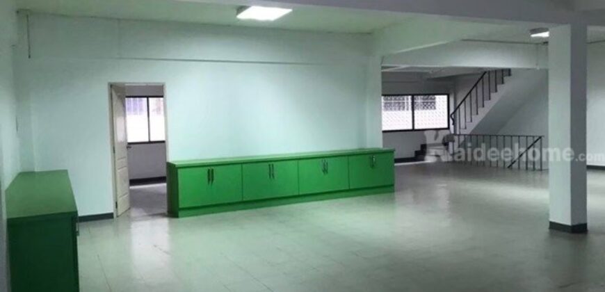 ขายตึกอาคารพาณิชย์ 4 ชั้น หาดใหญ่ สงขลา ทำเลดี ใจกลางเมือง น้ำไม่เคยท่วม โทร 081-6985117