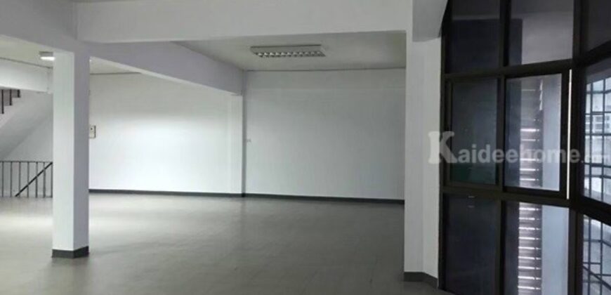 ขายตึกอาคารพาณิชย์ 4 ชั้น หาดใหญ่ สงขลา ทำเลดี ใจกลางเมือง น้ำไม่เคยท่วม โทร 081-6985117