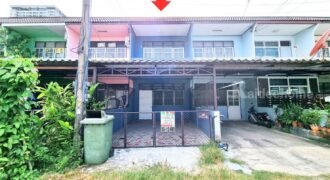 🔥 ขายด่วน ทาวน์เฮ้าส์ 2 ชั้น ทำเลใจกลางศรีราชา ราคาเพียง 1.4 ล้าน! เจ้าของขายเอง