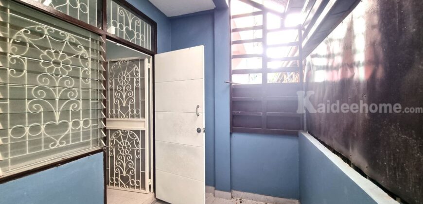 🔥 ขายด่วน ทาวน์เฮ้าส์ 2 ชั้น ทำเลใจกลางศรีราชา ราคาเพียง 1.4 ล้าน! เจ้าของขายเอง