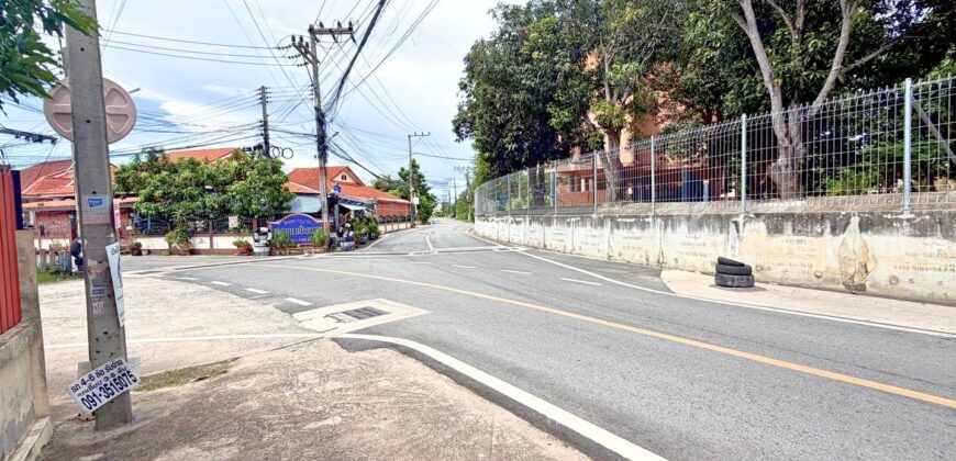 ที่ดินชลบุรี บางละมุง พฤกษาเปี่ยมสุข เนื้อที่ 2-2-6.2 0 ไร่ ผังเมืองสีส้ม