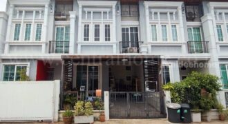 ทาวน์โฮม โกลเด้น ทาวน์ 3 ลาดพร้าว – เกษตรนวมินทร์ ราคาถูกที่สุดในโครงการ