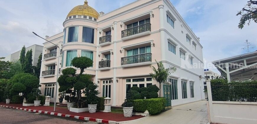 For SaleRent Single house,Townhome Watthana District, Bangkok