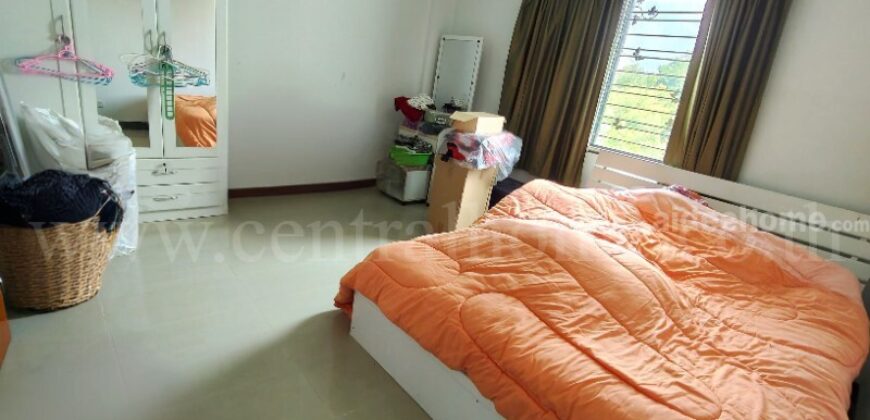 ทาวน์เฮ้าส์ 3 ชั้น หมู่บ้านไพโรจน์ โครงการ 5 บางนา ทำเลดี ราคาถูก