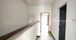 ทาวน์เฮ้าส์ 3 ชั้น หมู่บ้านไพโรจน์ โครงการ 5 บางนา ทำเลดี ราคาถูก