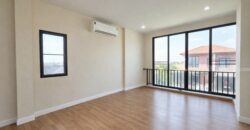 บ้านเดียว รีโนเวทใหม่ ใกล้ทางด่วนจตุโชติ ใหญ่ที่สุด 86 ตร.ว แปลงมุม โครงการ เดอะริคโค้ เรสซิเดนซ์ วงแหวนฯ–หทัยราษฎร์