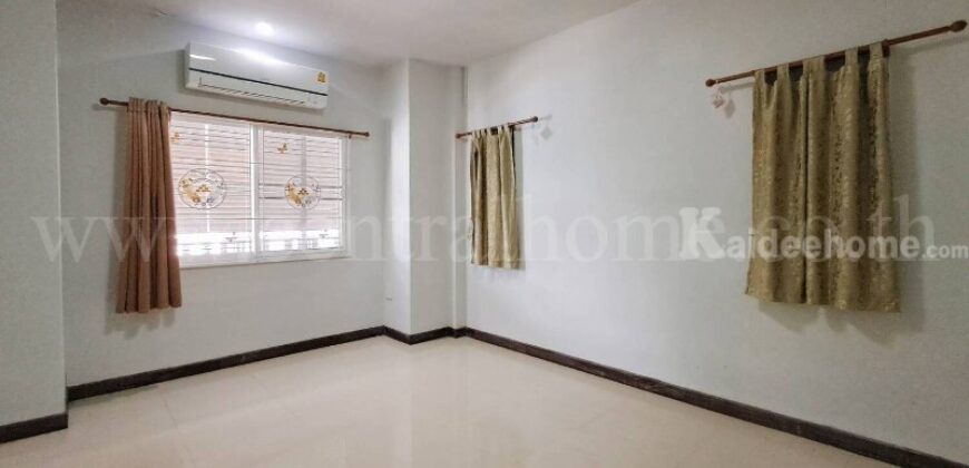 บ้านแฝด บงกช ธาราวิลล์ พานทอง สภาพใหม่ ราคาถูกที่สุดในโครงการ