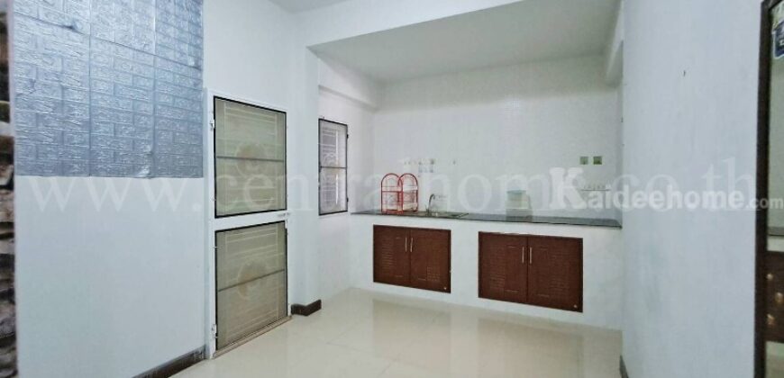 บ้านแฝด บงกช ธาราวิลล์ พานทอง สภาพใหม่ ราคาถูกที่สุดในโครงการ