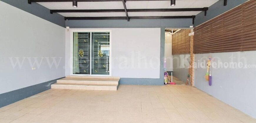 บ้านแฝด บงกช ธาราวิลล์ พานทอง สภาพใหม่ ราคาถูกที่สุดในโครงการ