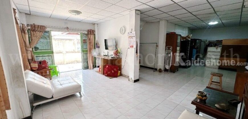 บ้านแฝด หมู่บ้านทวีทอง 3 หนองแขม หลังมุม ราคาถูกมาก