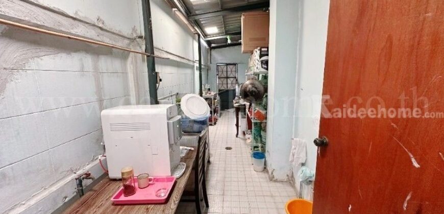 บ้านแฝด หมู่บ้านทวีทอง 3 หนองแขม หลังมุม ราคาถูกมาก