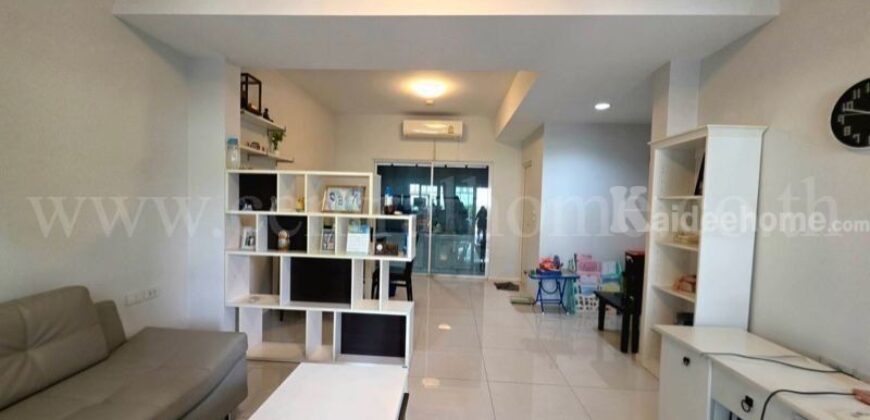 ทาวน์เฮ้าส์ อินดี้ ศรีนครินทร์ – ร่มเกล้า สภาพดี ต่อเติมครบ พร้อมอยู่ ราคาถูก