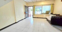 ทาวน์โฮม ลัลลี่วิลล์ ลำลูกกา คลอง 3 บ้านสวย ราคาถูกสุดในโครงการ