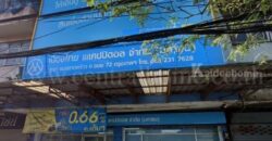 อาคารพาณิชย์ 4.5 ชั้น ติดถนนลาดพร้าว หน้าซอยลาดพร้าว 72 ขายพร้อมผู้เช่าระยะยาว