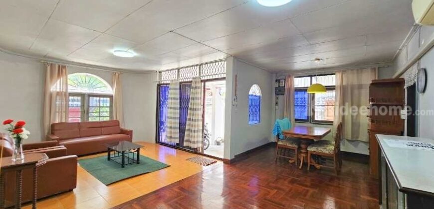 ขาย !!! บ้านเดี่ยว 1 ชั้น ห้วยขวาง ซอยประชาราษฎร์บำเพ็ญ10 (ขนาด 55 ตร.ว.) กรุงเทพฯ ต่อเติมพื้นที่ใช้สอยหลายห้อง ใกล้ MRT ห้วยขวาง