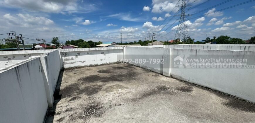 ขายตึกแถว 2 ชั้น ติดถนนลำโพ พื้นที่ 22.7 ตรว. ตรงข้ามโรงเรียนเจริญรัฐอุปถัมภ์ ทำเลค้าขาย ราคาเพียง 2.5 ล้านบาทเท่านั้น ใกล้ดูโฮม บางบัวทอง