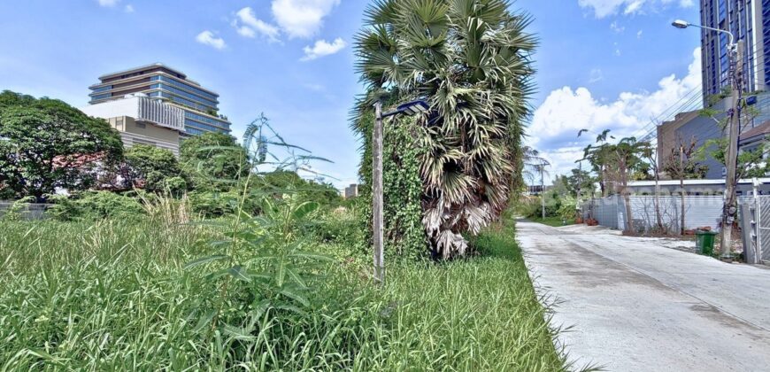 ขายที่ดิน บางนา 102 ตร.ว. ซอยบางนา-ตราด 64 (ซอยโรงพยาบาลปริ้นซ์)