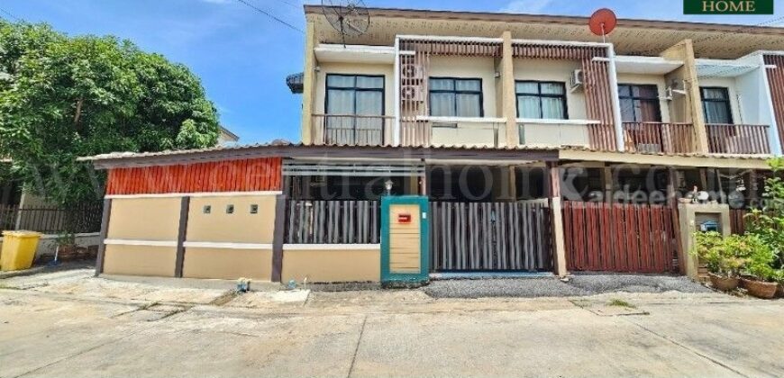 ทาวน์เฮ้าส์ บ้านธนารินทร์ ทาวน์โฮม 2 หลังริม