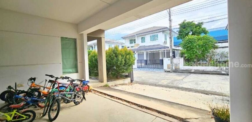 บ้านเดี่ยว 2 ชั้น พฤกษ์ลดา บางพลี (ขนาด 50 ตร.ว. ทั้งโครงการมีเพียง 36 หลัง!) ซอยสุขาภิบาล6 บางพลี สมุทรปราการ : Pruklada Bangplee