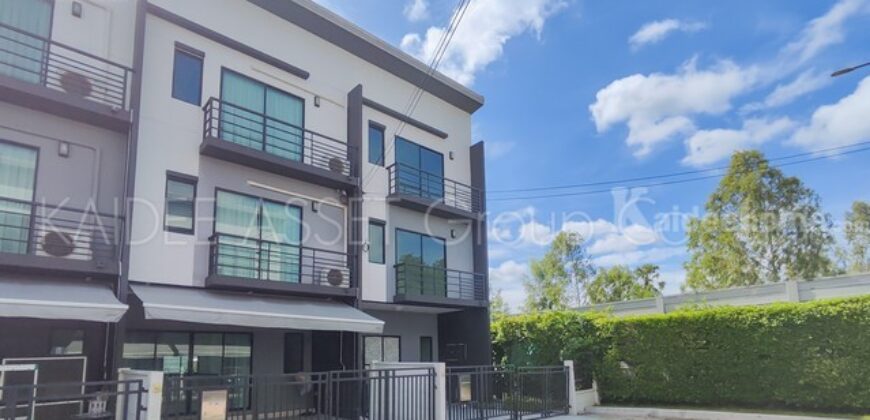 บ้านกลางเมือง ราชพฤกษ์ – รัตนาธิเบศร์ | ทาวน์โฮม ใกล้รถไฟฟ้า