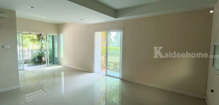 ขายขาดทุน ทาวน์โฮม 2 ชั้น The Color บางนา-วงแหวน บางนา กม.10 ใกล้ Mega บางนา