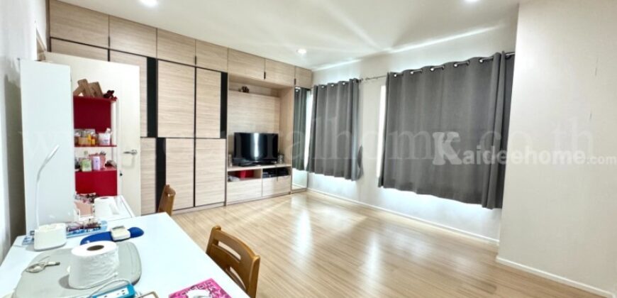 ทาวน์โฮม 3 ชั้น บ้านกลางเมือง รัชดา – วงศ์สว่าง หลังริม
