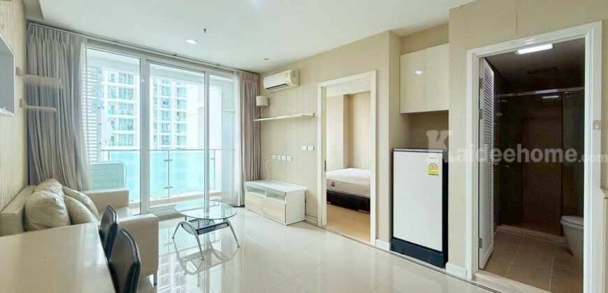 TC Green Rama 9 : ทีซี กรีน พระราม 9 ห้วยขวาง กรุงเทพ (ขนาดห้อง 40 ตร.ม.) เดินทางสะดวก ใกล้ทางด่วน รถไฟฟ้าใต้ดิน MRTเฟอร์ฯครบ ลากกระเป๋าเข้าอยู่ได้เลย